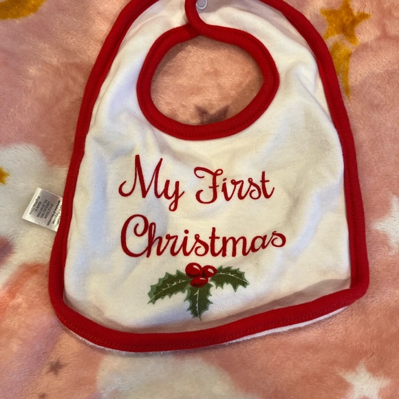 Holiday baby bib bundle - Picture 3 of 7